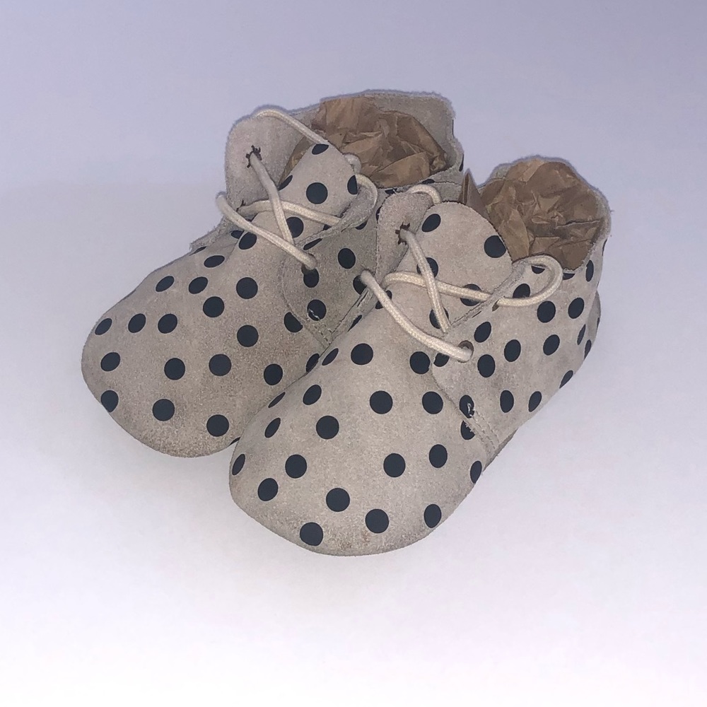 Zuzii Baby Black Polk Dot Soft bottom Shoe